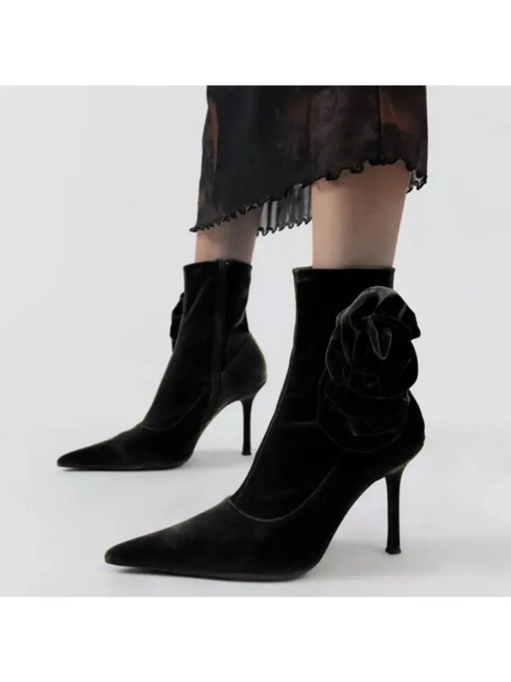 NEW Jeffrey Campbell Florette Booties Vintage Whimygoth Velvet Womens 8.5